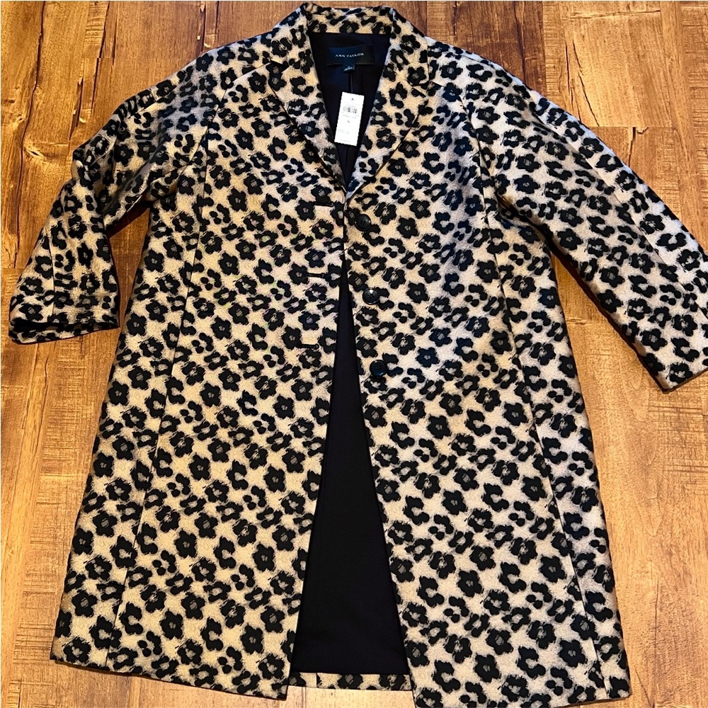 Ann Taylor NWT leopard print Black and golden tan size S Jacket/topper